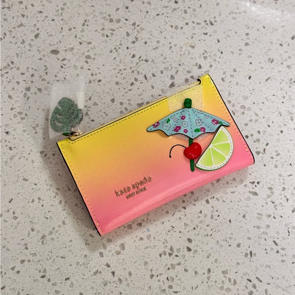 #66 - Kate Spade - Playa Ombre Small Slim Bifold Wallet! - Picture 7 of 9